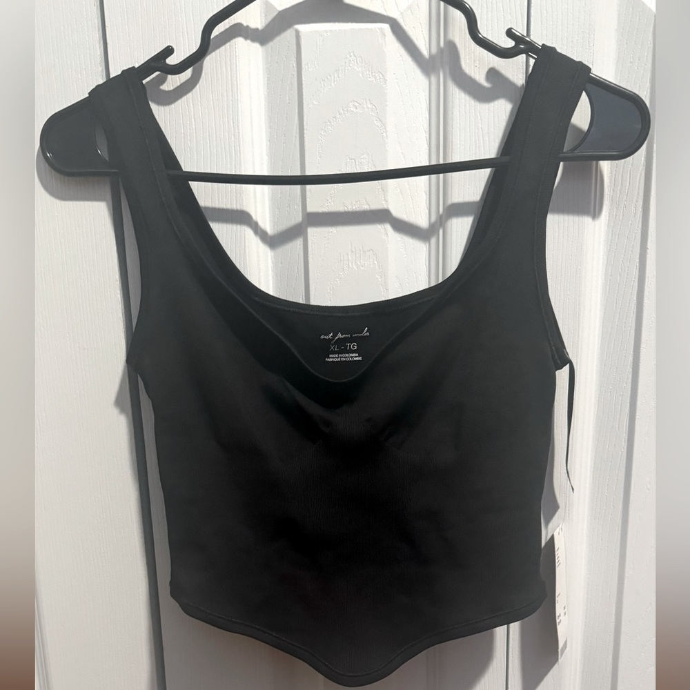Women’s, black, extra large, urban outfitters tank